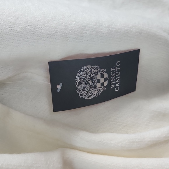 Vince Camuto Fair Isle Sweater - Picture 6 of 8